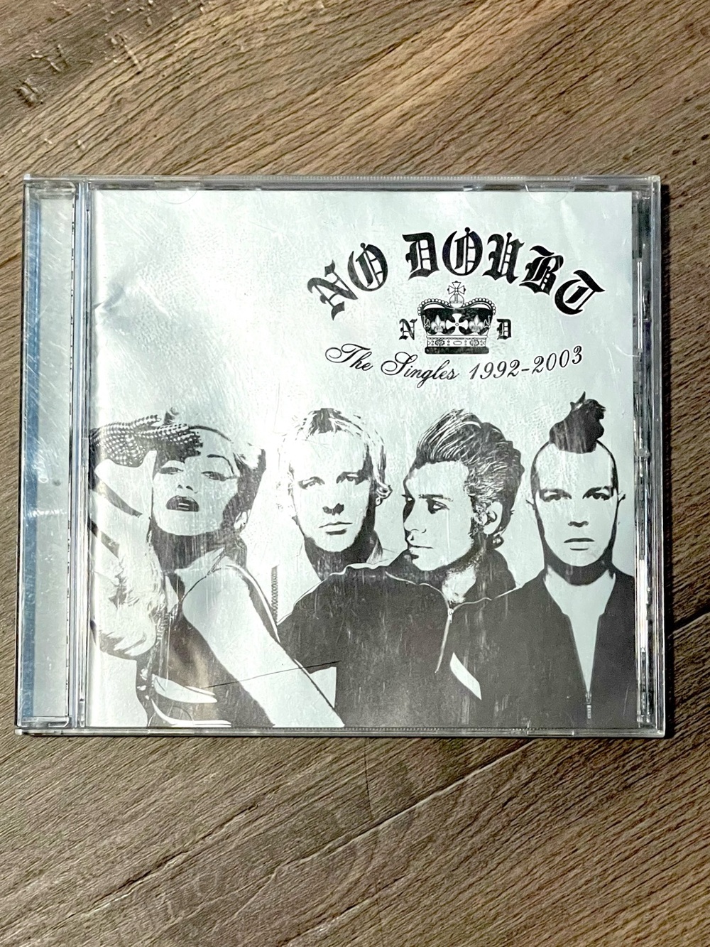 No Doubt "The Singles 1992-2003" CD - Silver & Black Artwork!